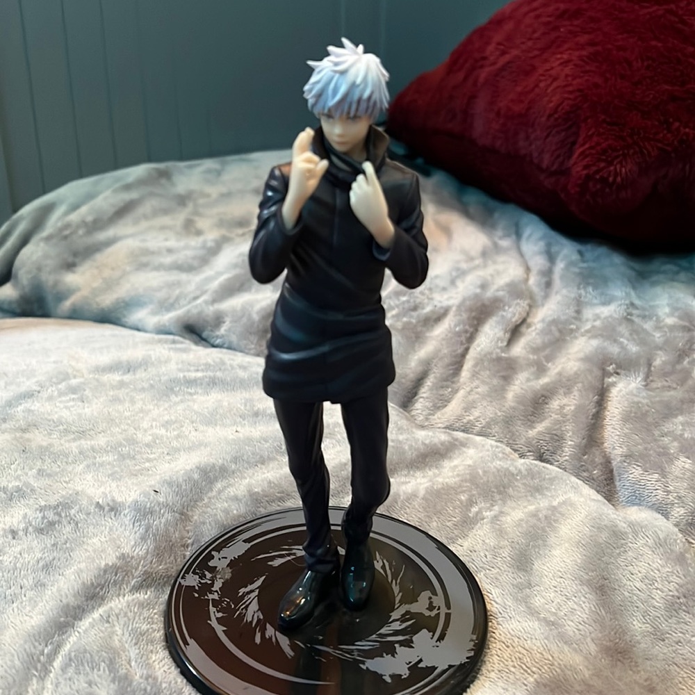 Jujutsu kaisen figure